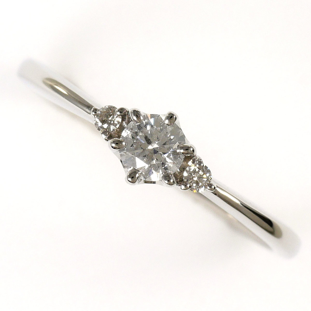 VINTAGE Silver Diamond Ring